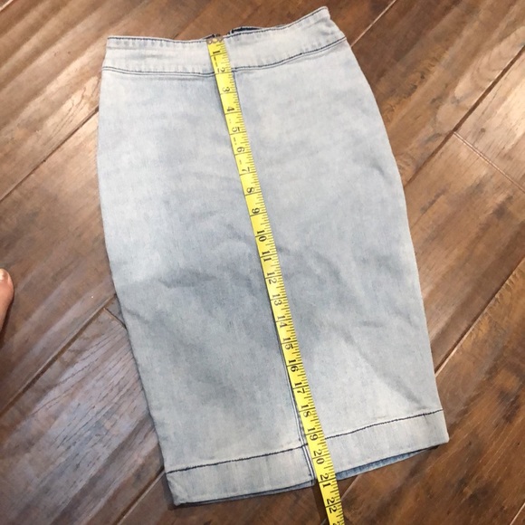 Artitzia Wilfred Free Karolina Denim Midi Skirt - Picture 6 of 6